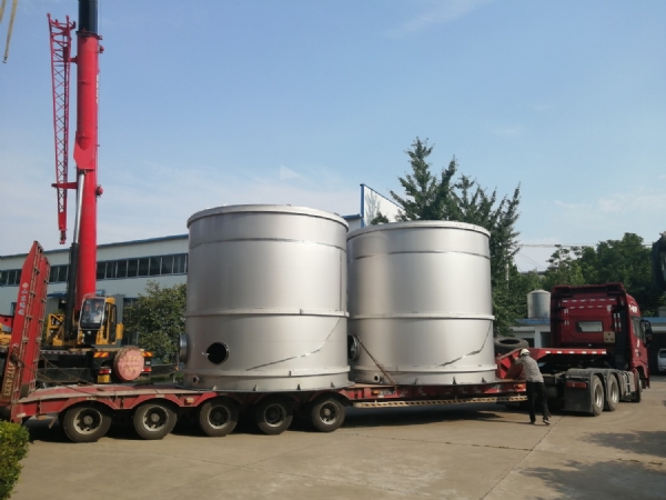 造紙用大型儲(chǔ)漿罐發(fā)貨